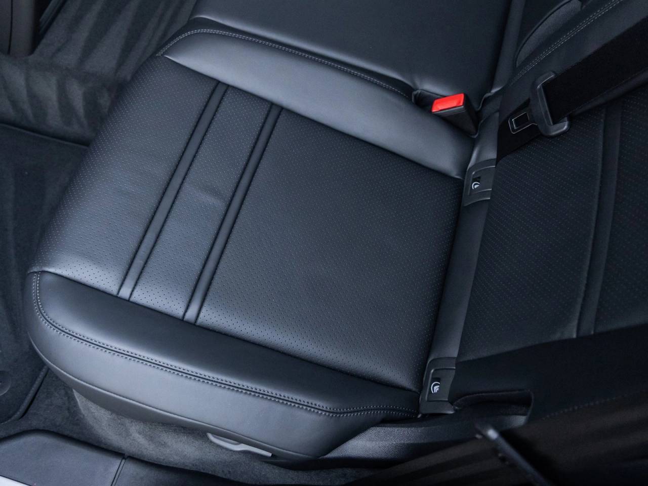 2026 Porsche Cayenne E-Hybrid Cayenne S E-Hybrid