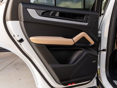 2026 Porsche Cayenne Cayenne S E-Hybrid
