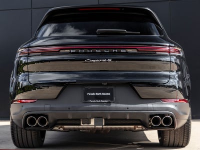 2026 Porsche Cayenne S E-Hybrid
