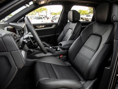 2026 Porsche Cayenne S E-Hybrid