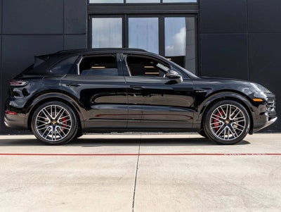 2026 Porsche Cayenne S E-Hybrid