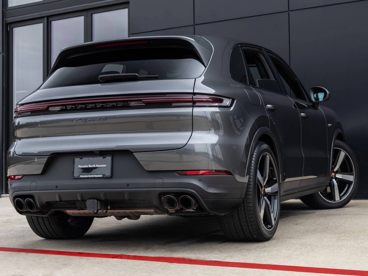 2025 Porsche Cayenne Cayenne S E-Hybrid