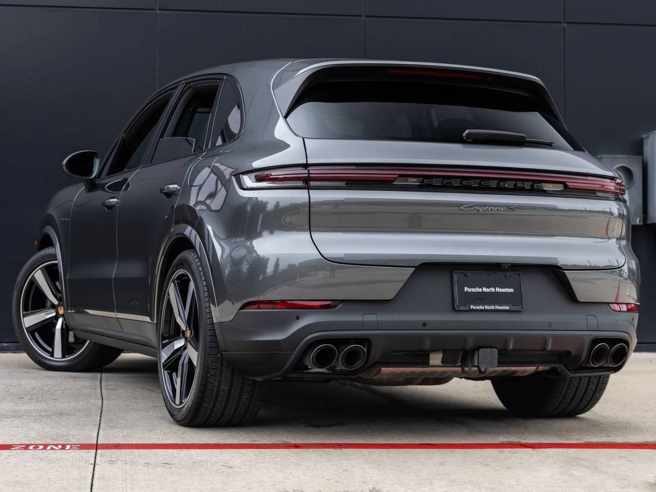 2025 Porsche Cayenne Cayenne S E-Hybrid