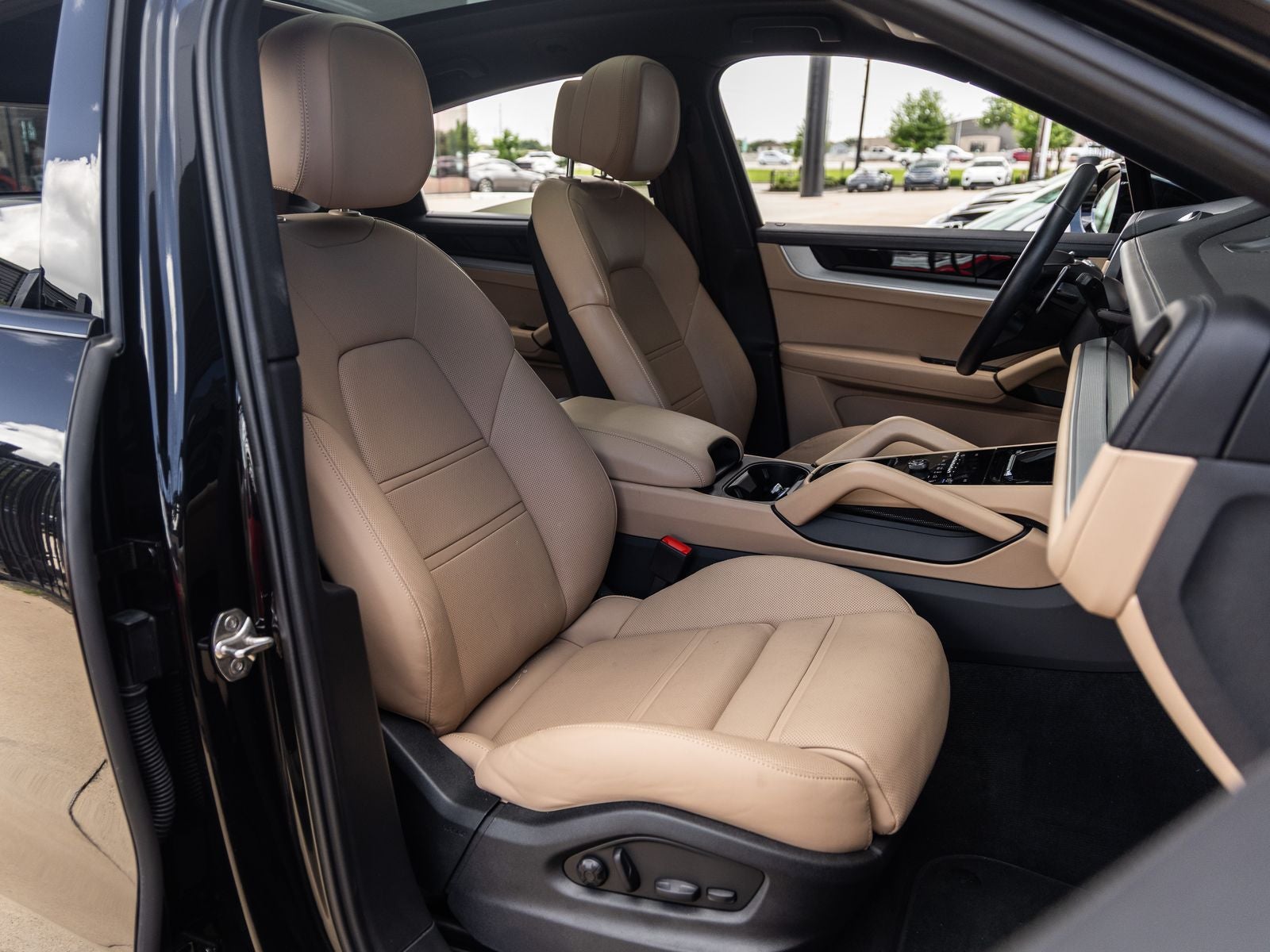2024 Porsche Cayenne Coupe
