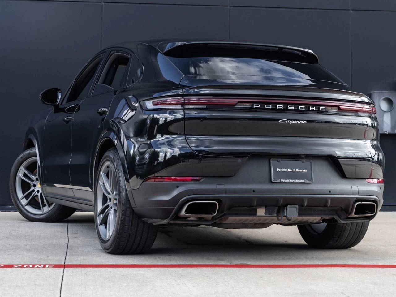 2024 Porsche Cayenne Coupe