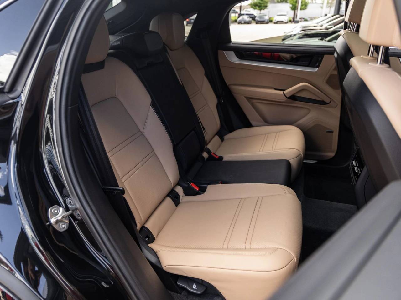 2024 Porsche Cayenne Coupe