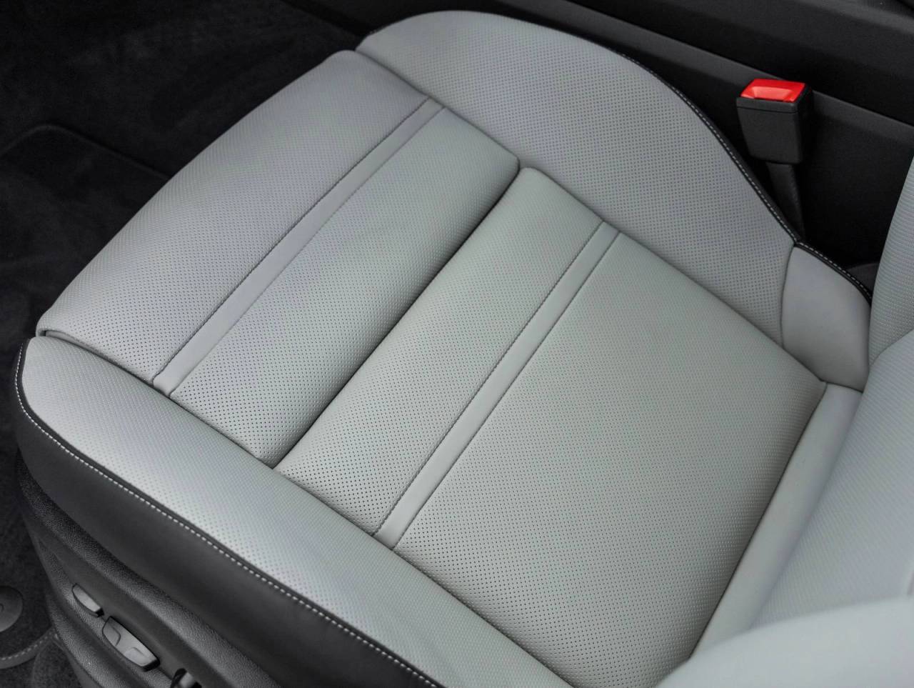 2026 Porsche Cayenne Coupe Cayenne Coupe