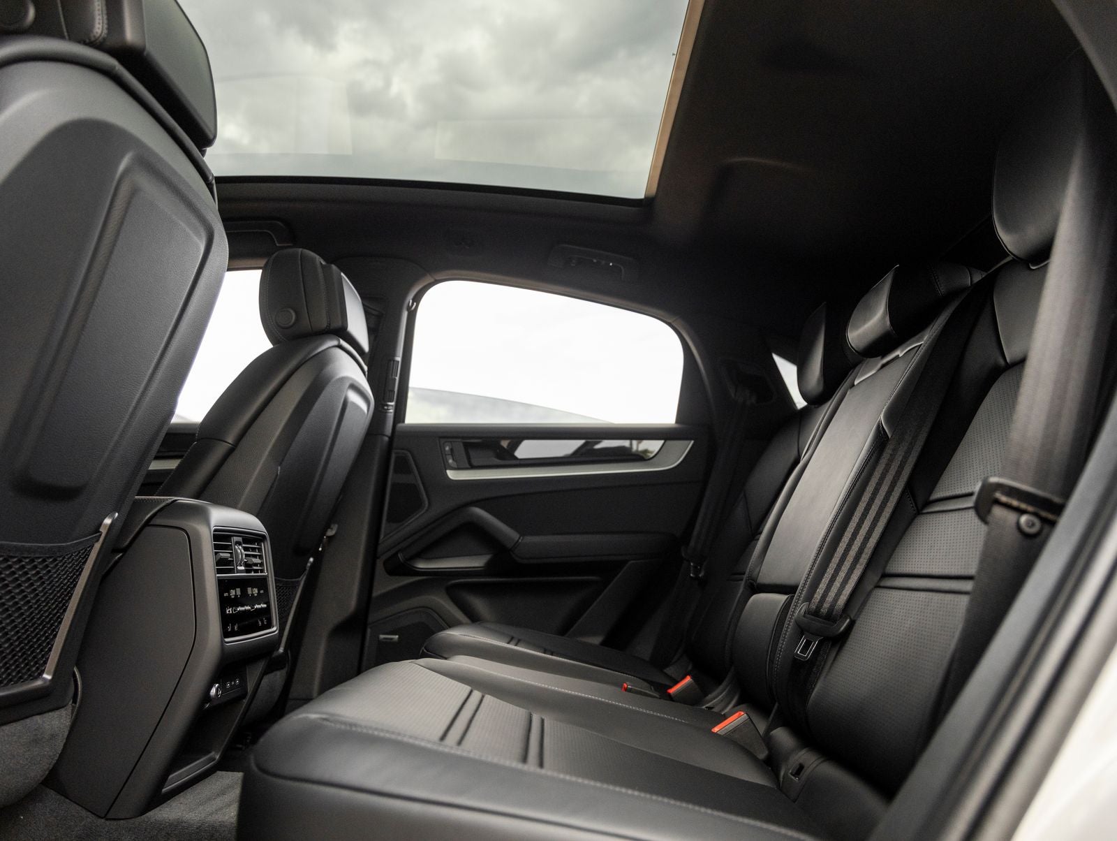 2026 Porsche Cayenne Cayenne Coupe