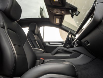 2026 Porsche Cayenne Cayenne Coupe