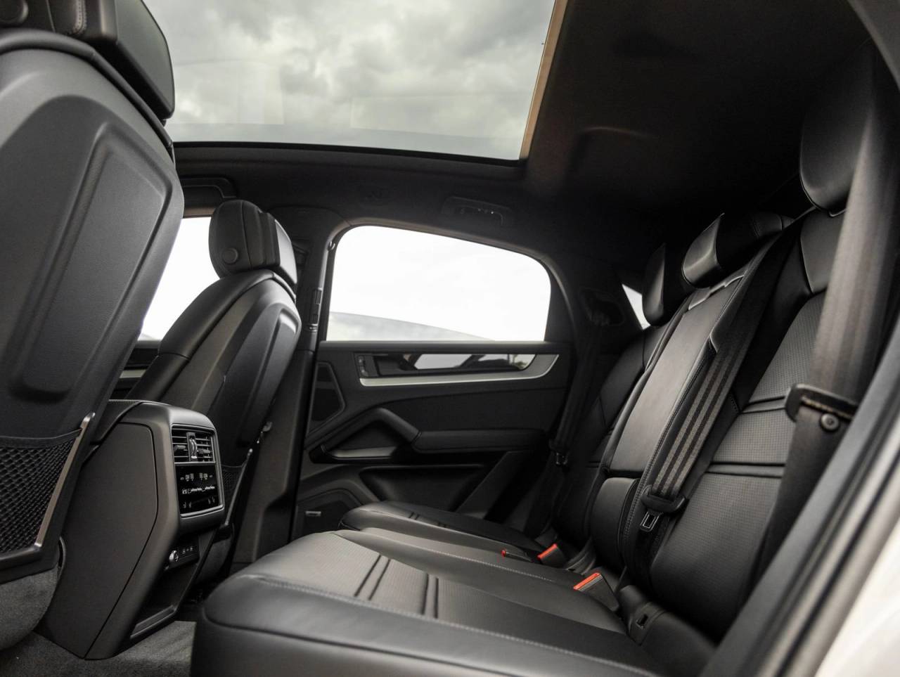 2026 Porsche Cayenne Cayenne Coupe