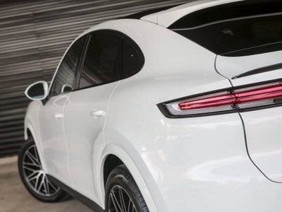 2025 Porsche Cayenne Coupe