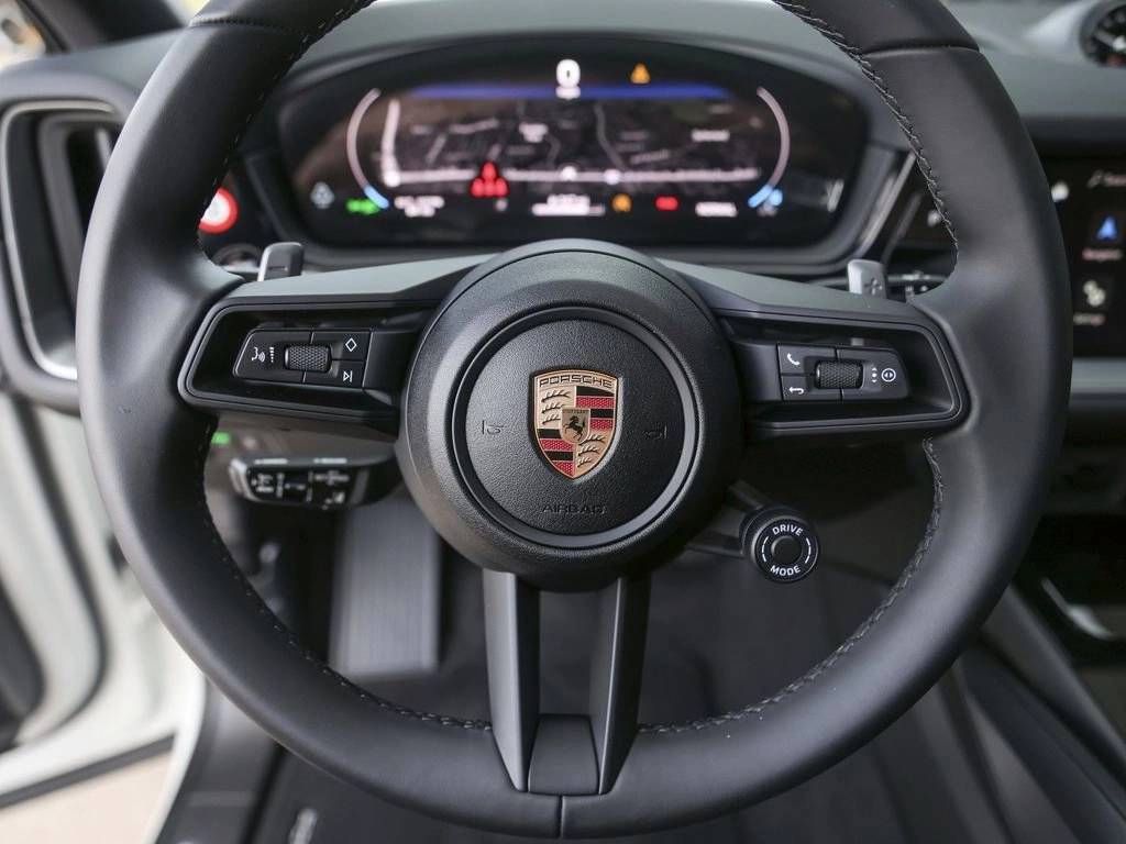 2025 Porsche Cayenne Coupe