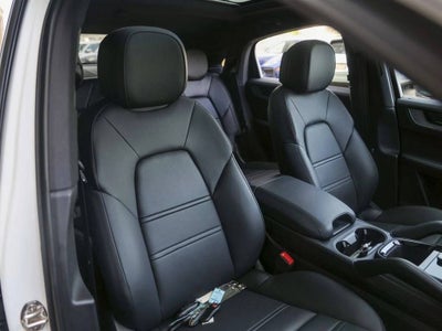 2025 Porsche Cayenne Coupe