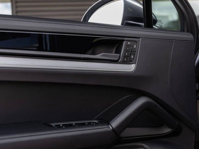 2026 Porsche Cayenne Coupe