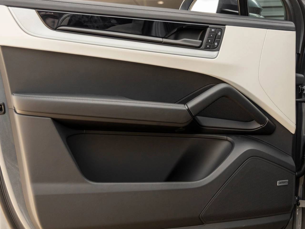 2026 Porsche Cayenne Coupe