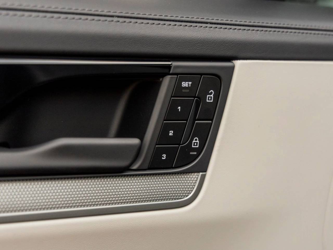 2026 Porsche Cayenne Coupe