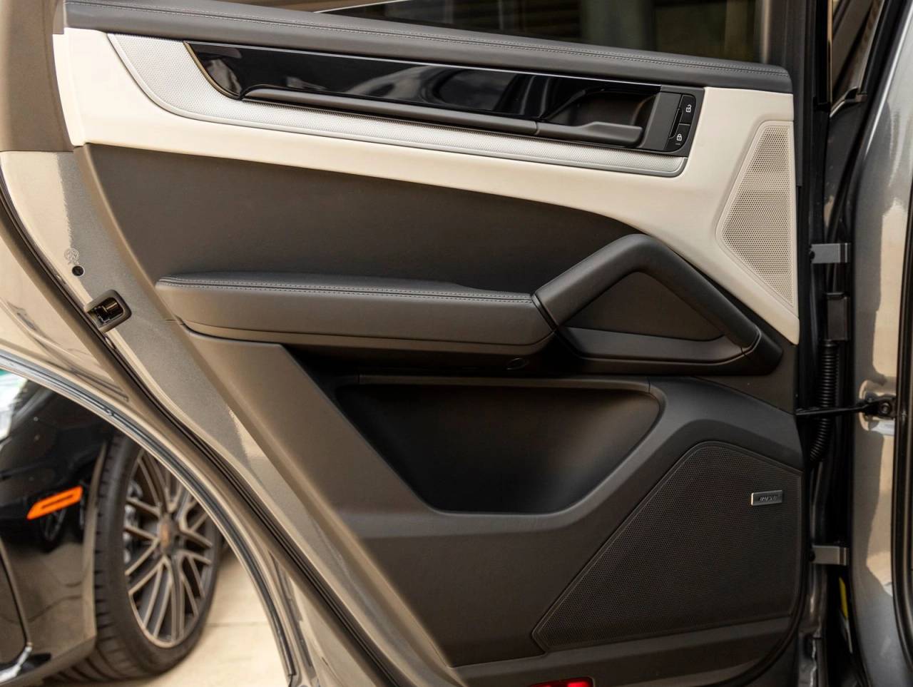 2026 Porsche Cayenne Coupe