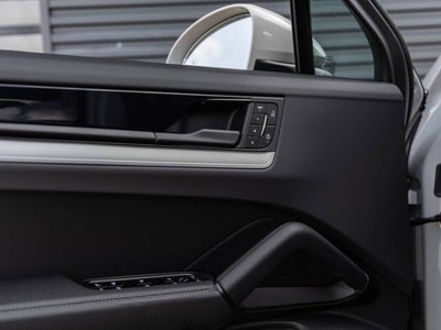 2026 Porsche Cayenne Cayenne Coupe