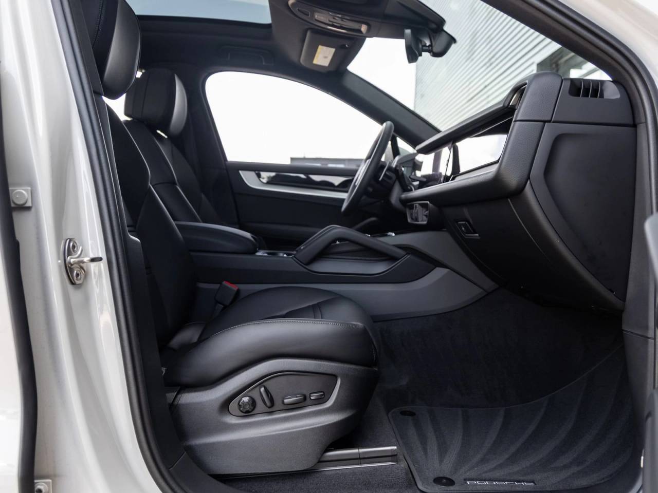 2026 Porsche Cayenne Cayenne Coupe