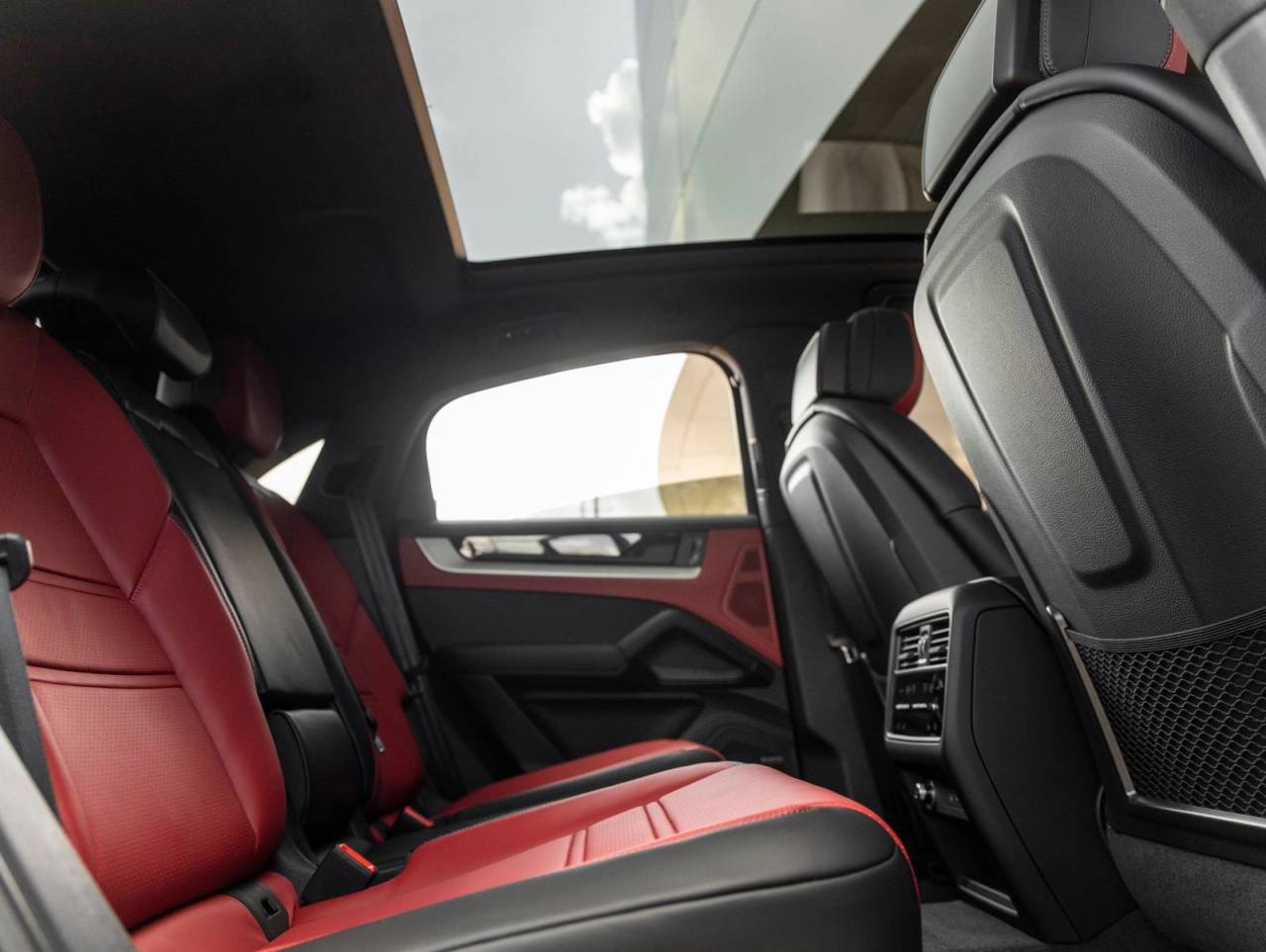 2026 Porsche Cayenne Cayenne Coupe
