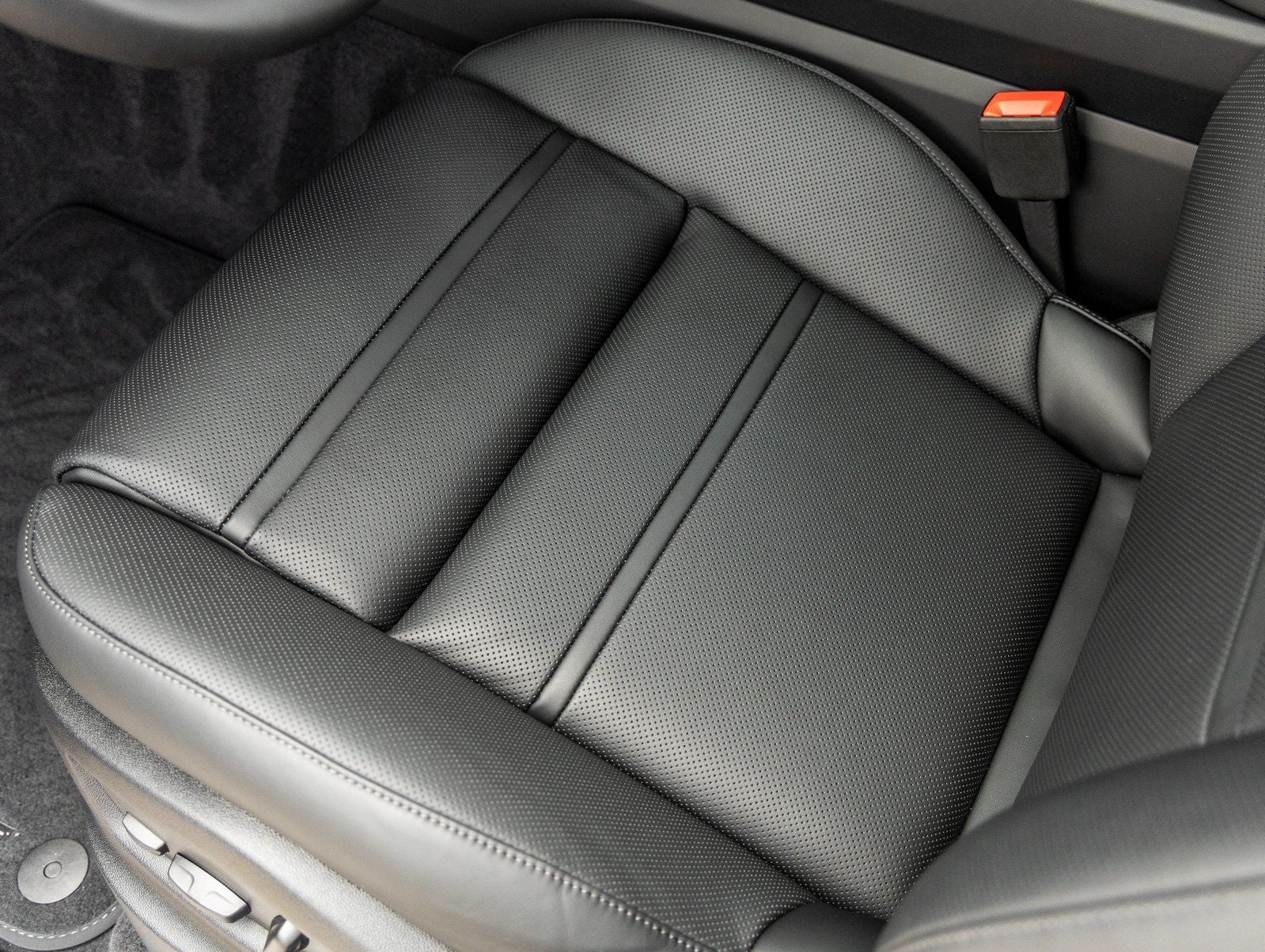 2026 Porsche Cayenne Coupe Cayenne Coupe