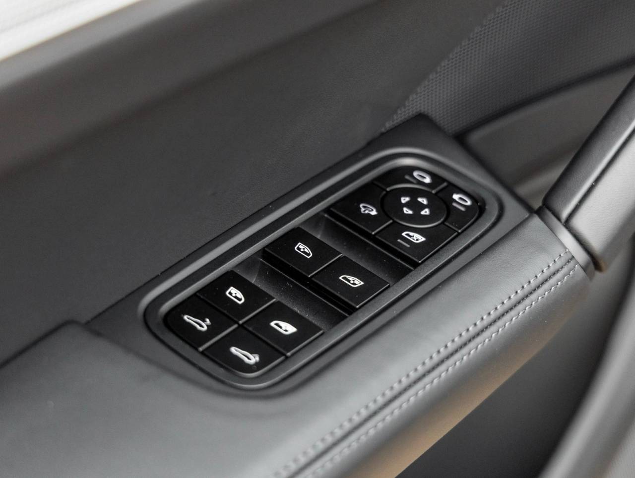 2026 Porsche Cayenne Coupe Cayenne Coupe