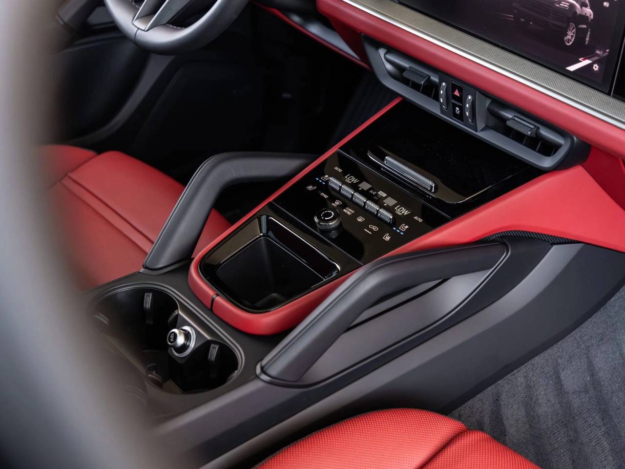 2026 Porsche Cayenne Coupe