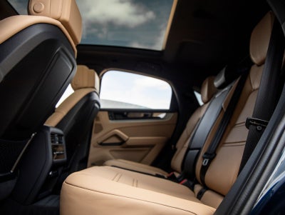 2026 Porsche Cayenne Coupe