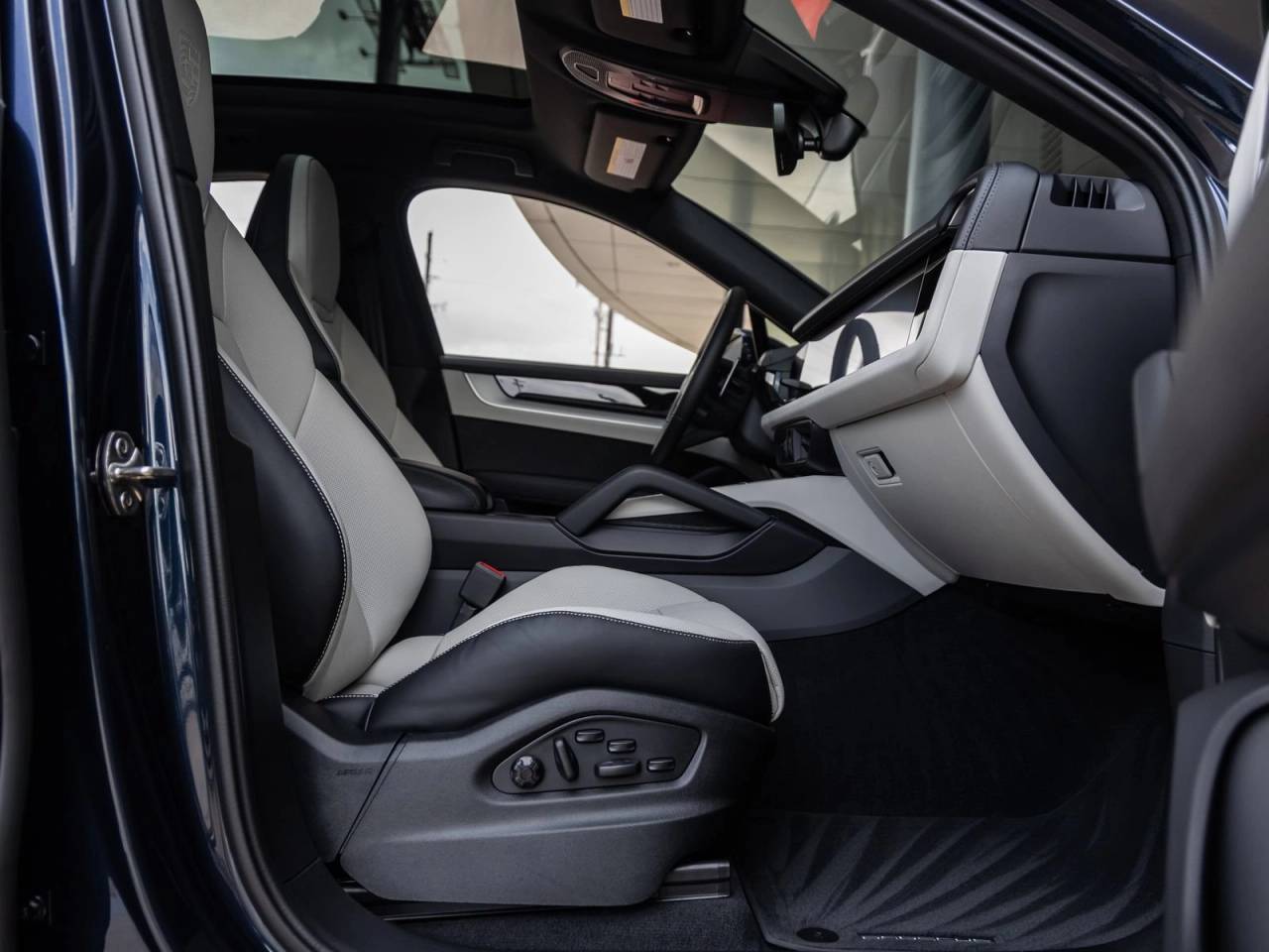 2026 Porsche Cayenne Cayenne Coupe