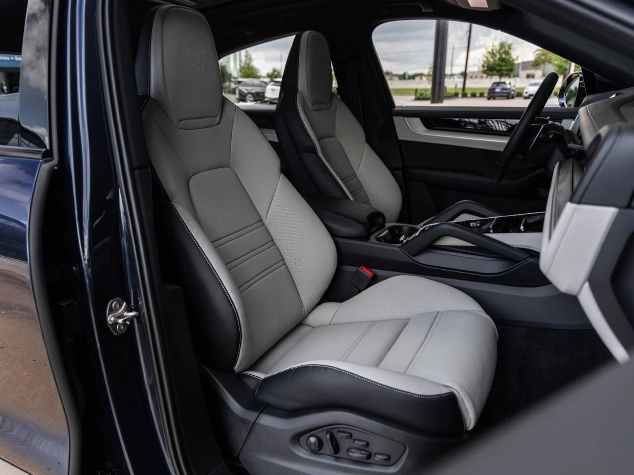 2026 Porsche Cayenne Cayenne Coupe