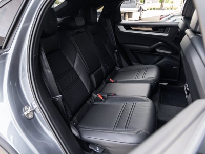 2026 Porsche Cayenne Cayenne Coupe