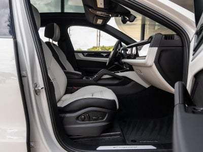 2026 Porsche Cayenne Coupe