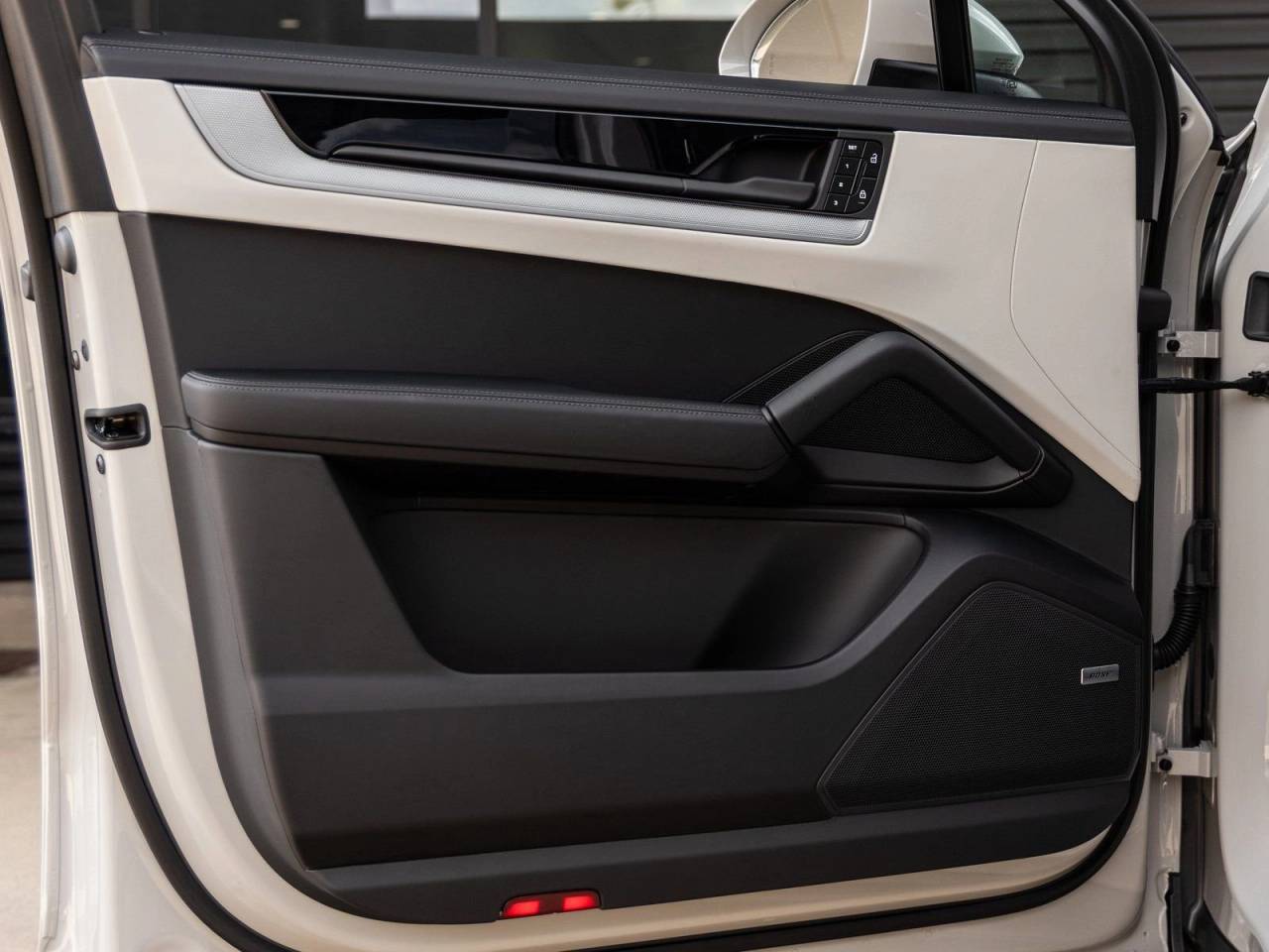 2026 Porsche Cayenne Coupe