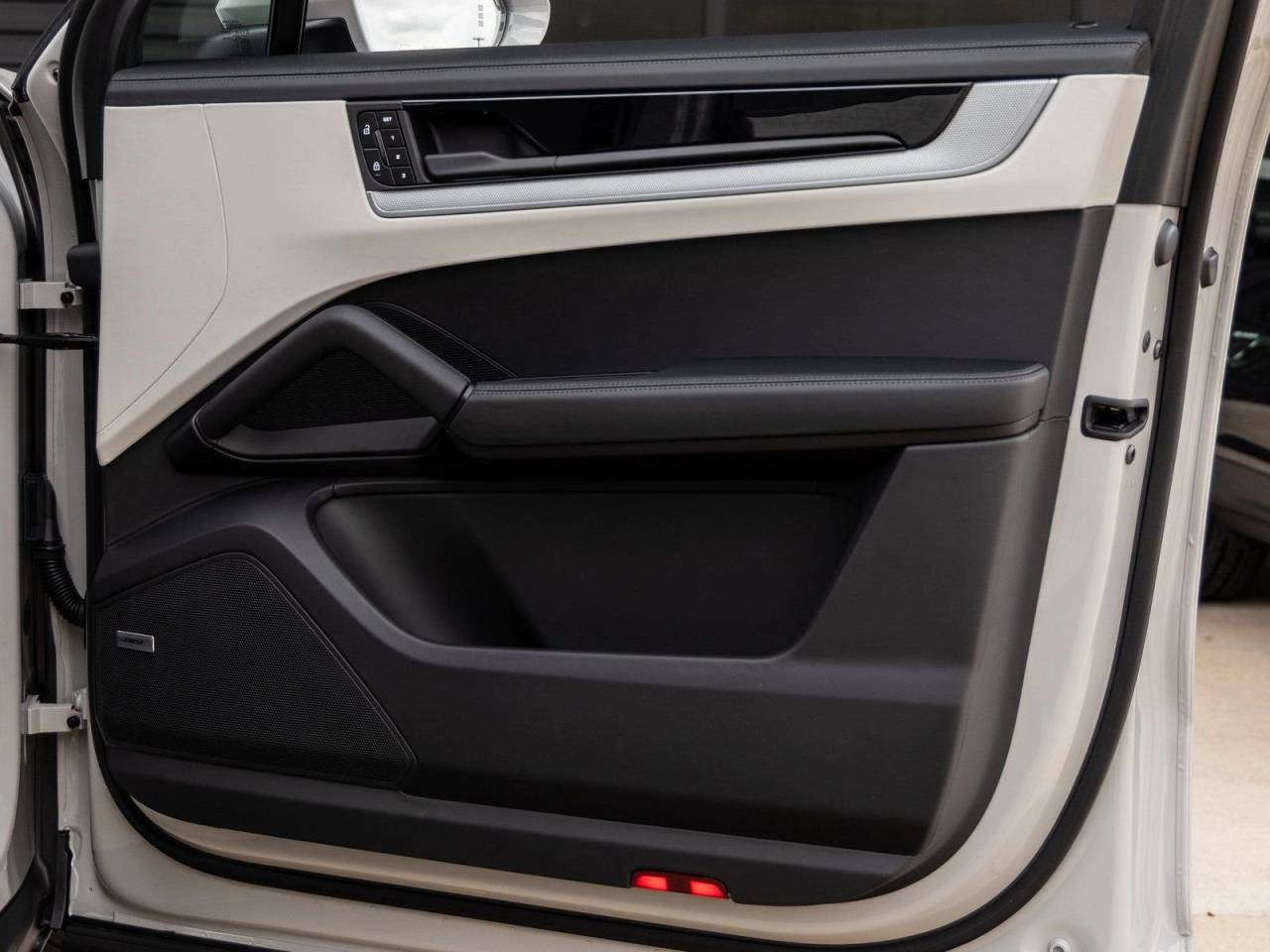 2026 Porsche Cayenne Coupe