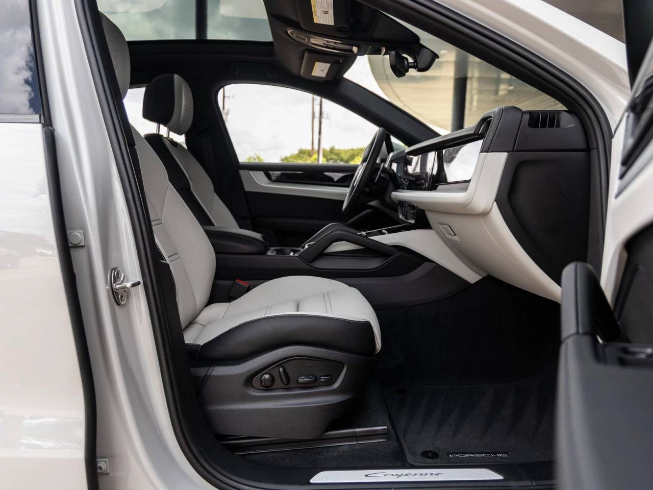 2026 Porsche Cayenne Coupe