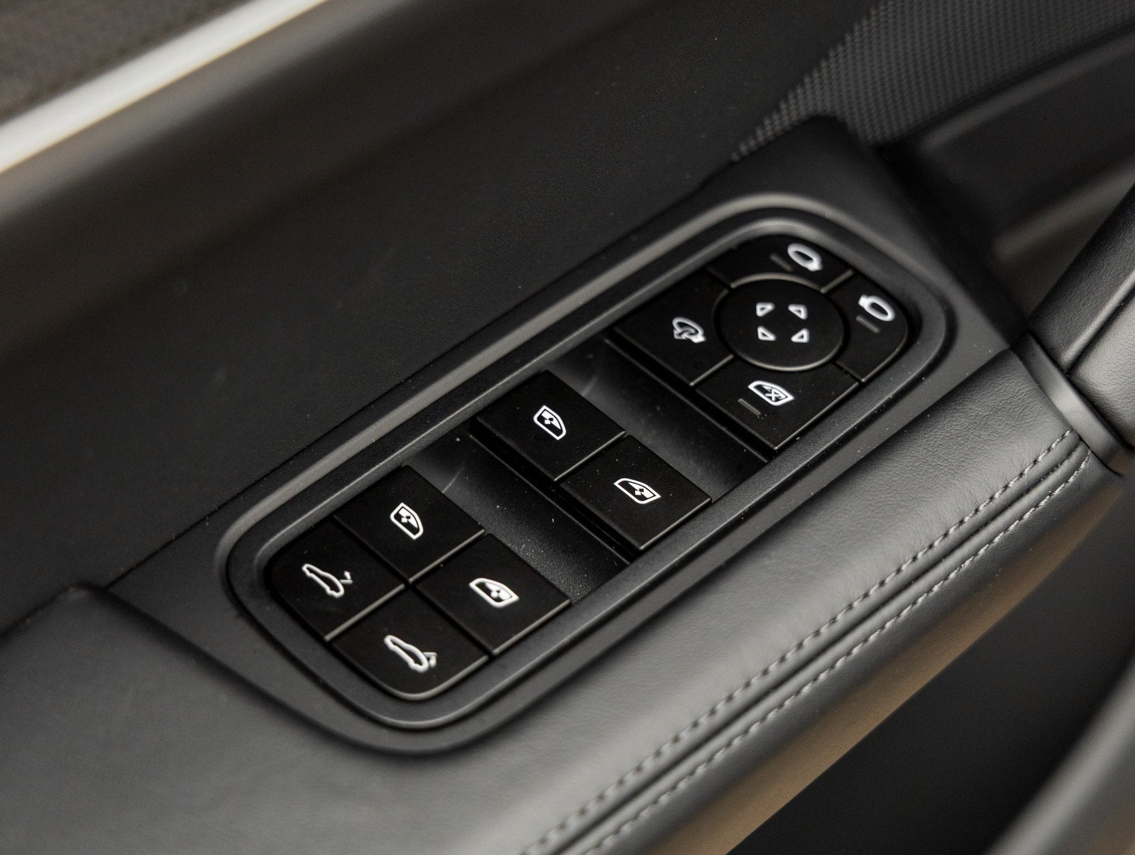 2026 Porsche Cayenne Coupe Cayenne Coupe