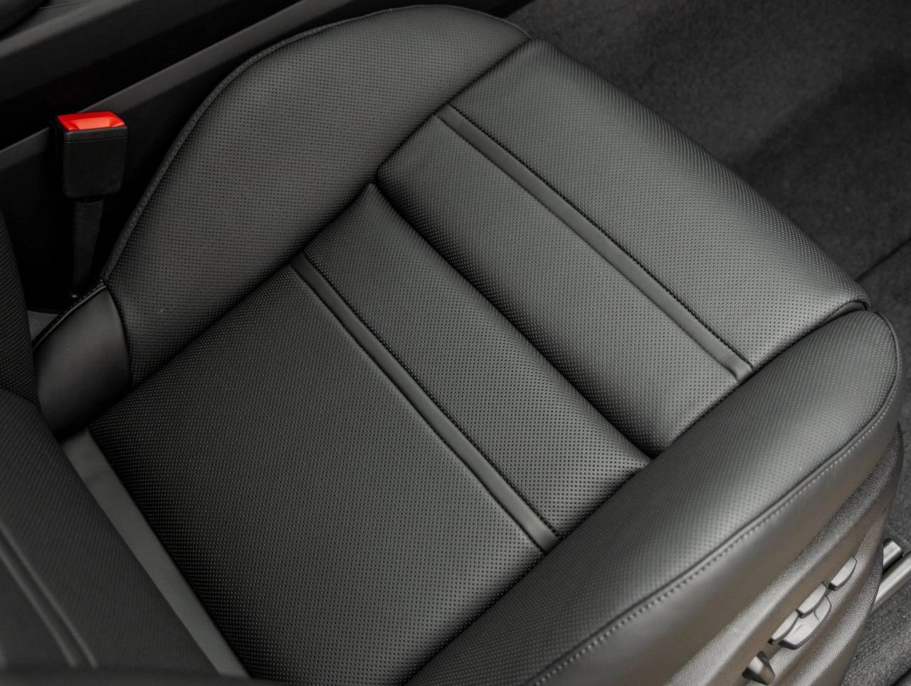 2026 Porsche Cayenne Coupe Cayenne Coupe