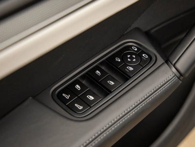 2026 Porsche Cayenne Cayenne Coupe