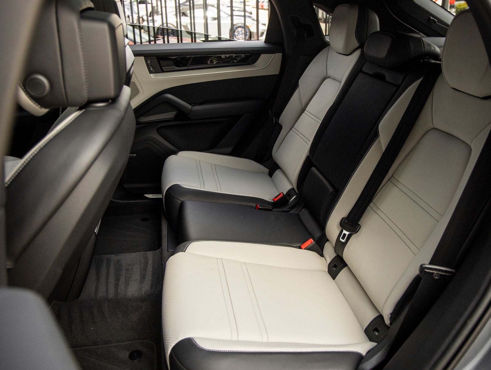 2026 Porsche Cayenne Cayenne Coupe