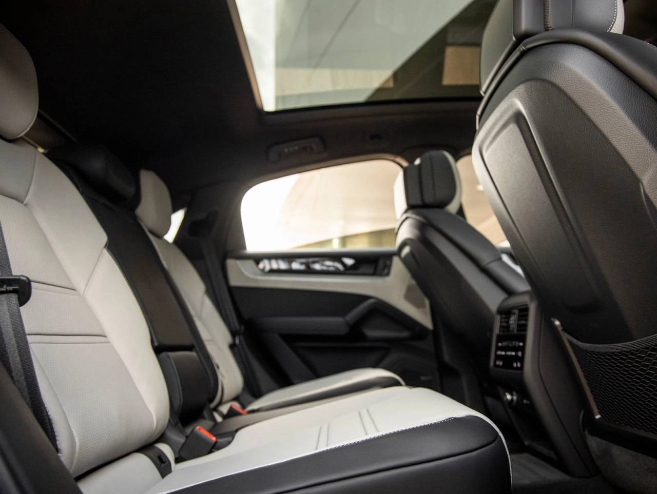 2026 Porsche Cayenne Cayenne Coupe