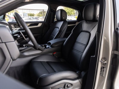 2026 Porsche Cayenne Cayenne Coupe