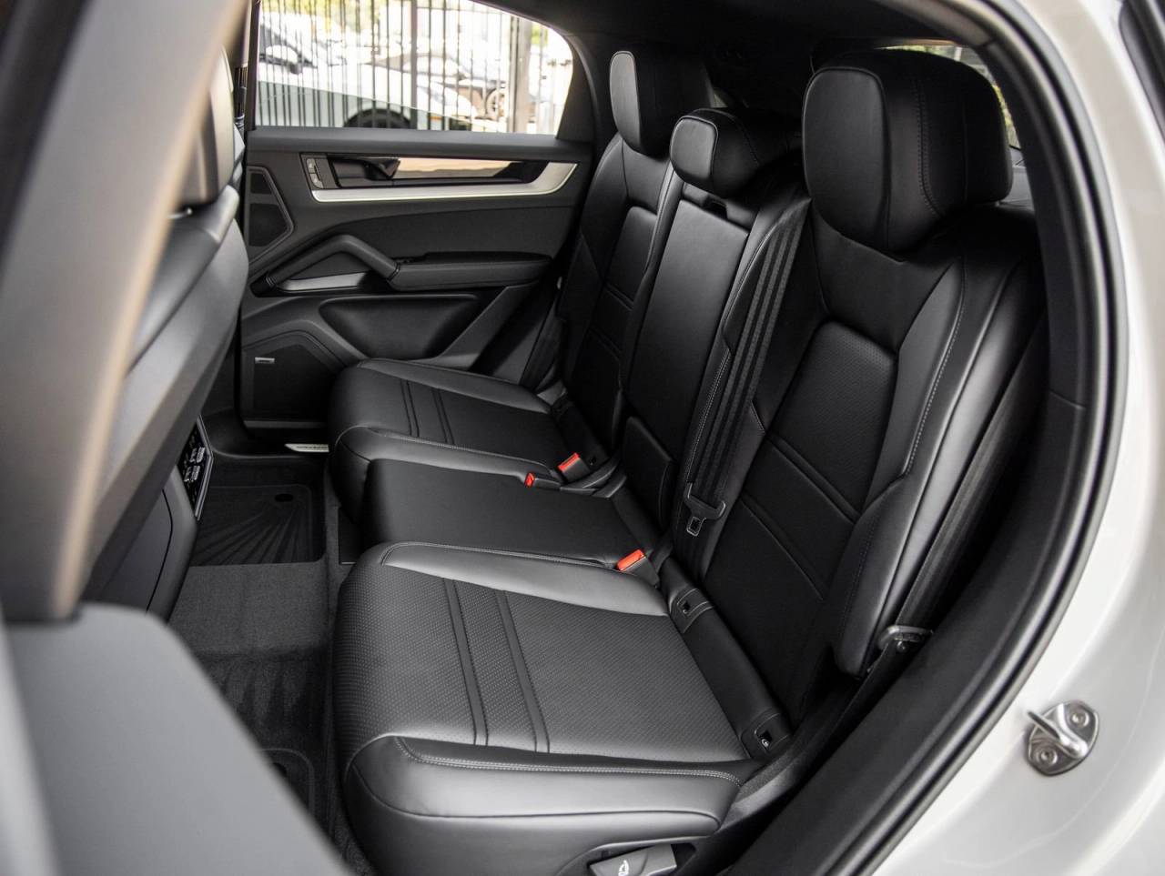 2026 Porsche Cayenne Cayenne Coupe