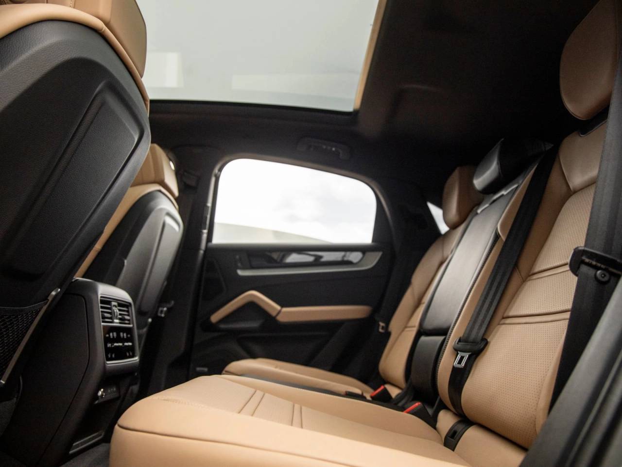 2026 Porsche Cayenne Cayenne Coupe