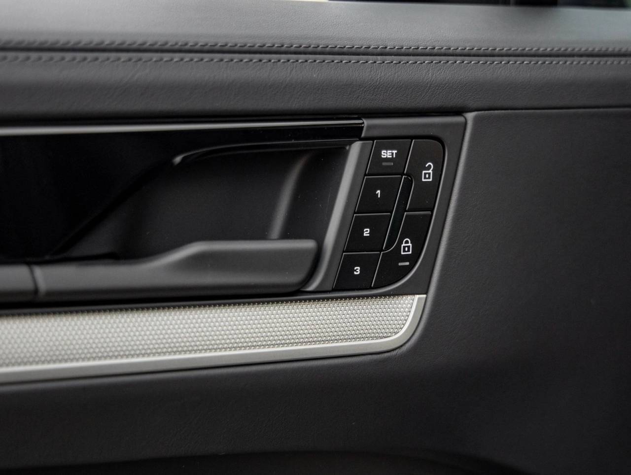 2026 Porsche Cayenne Coupe Cayenne Coupe