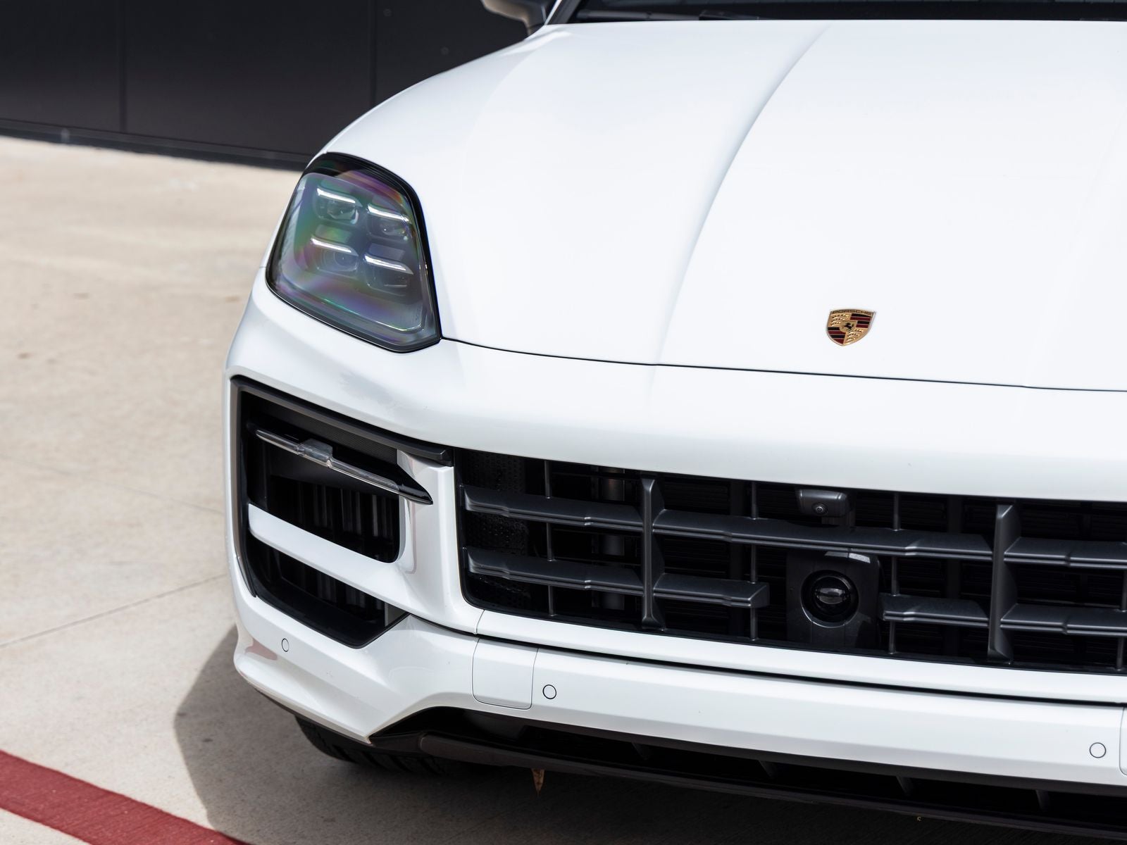 2025 Porsche Cayenne Coupe Base