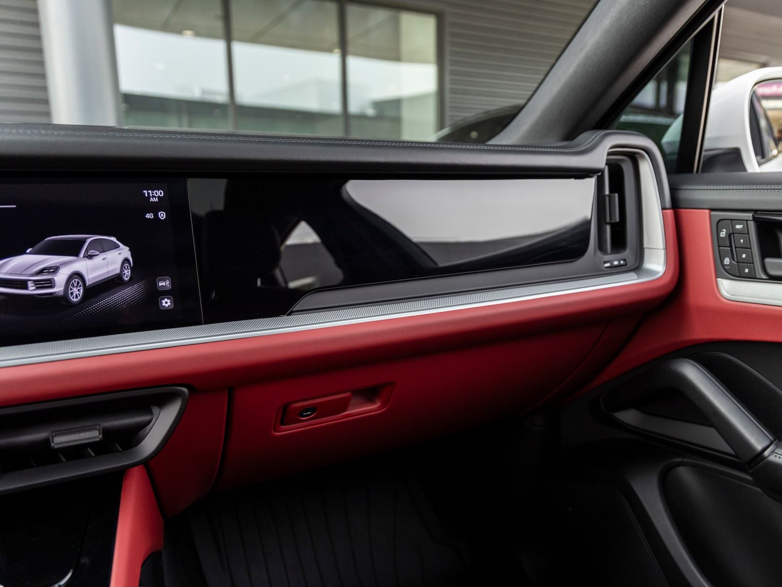 2025 Porsche Cayenne Coupe Base