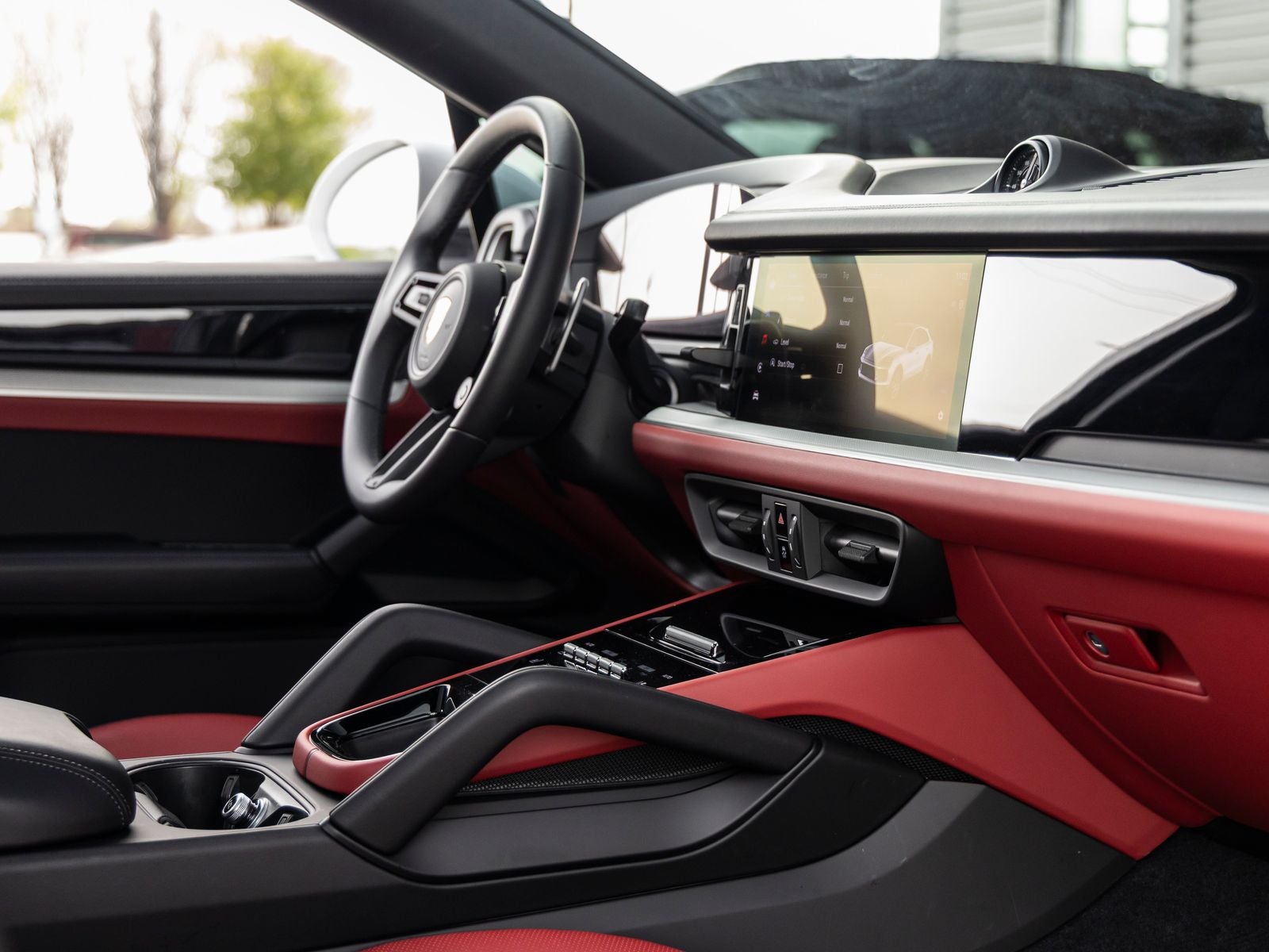 2025 Porsche Cayenne Coupe Base