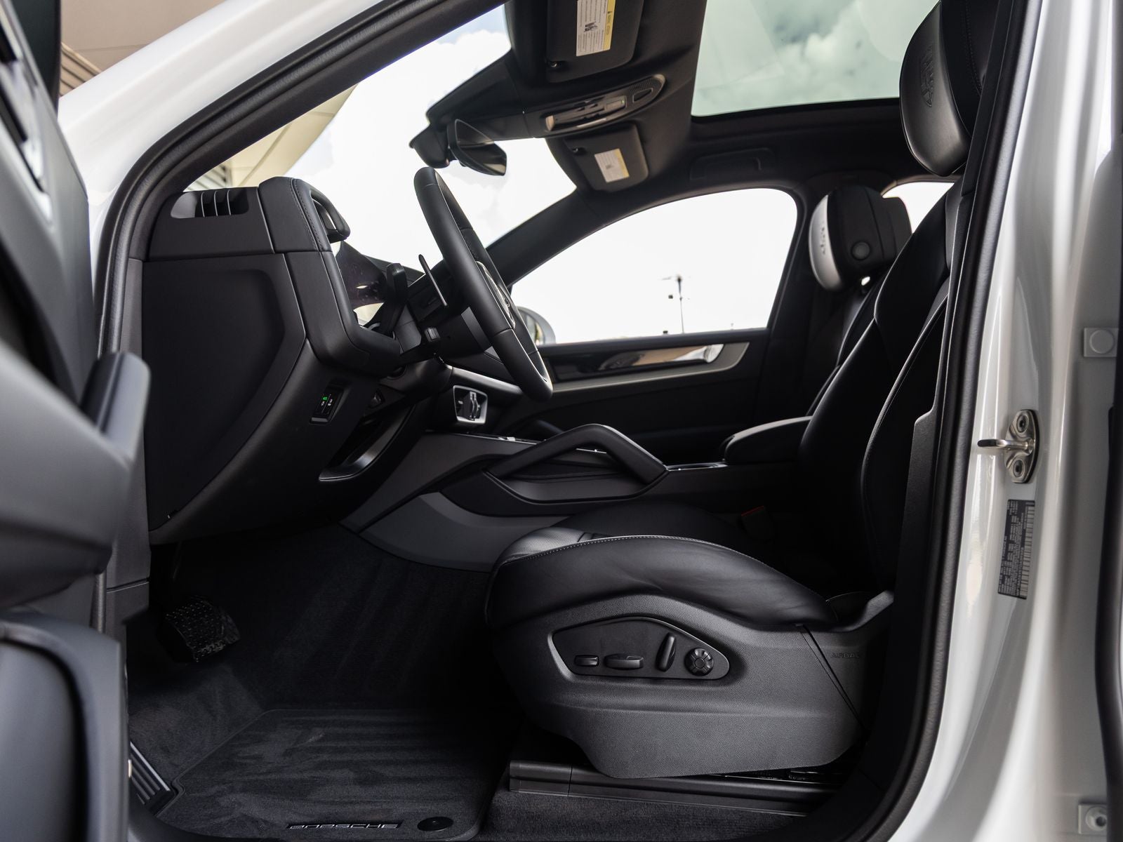 2026 Porsche Cayenne Coupe
