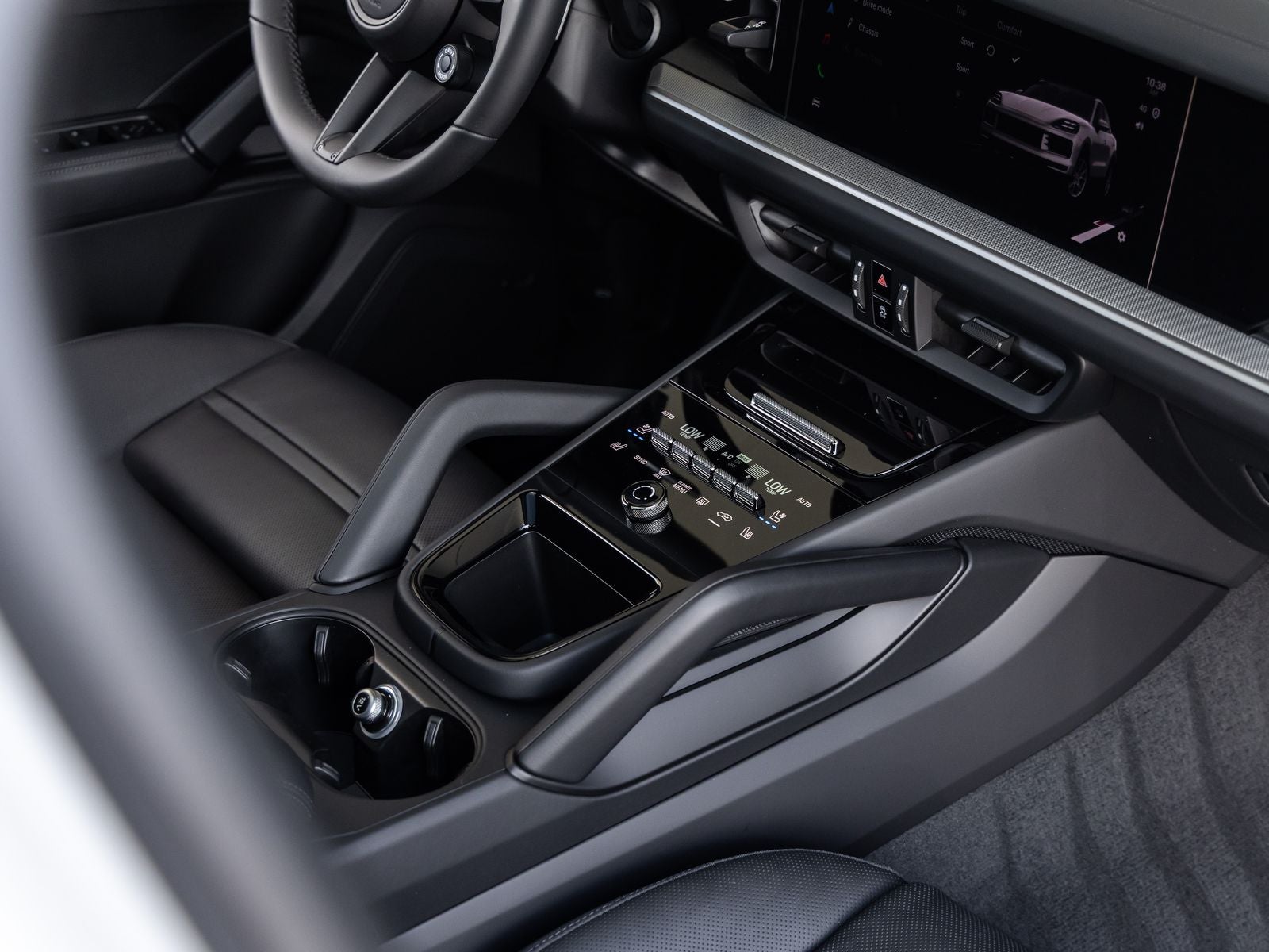 2026 Porsche Cayenne Coupe