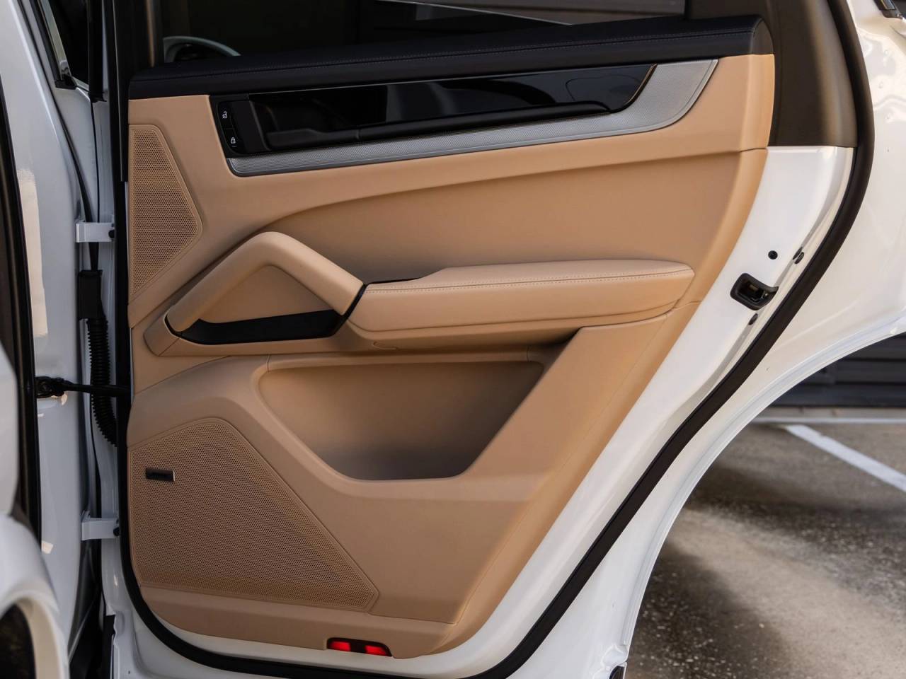 2026 Porsche Cayenne Cayenne Coupe
